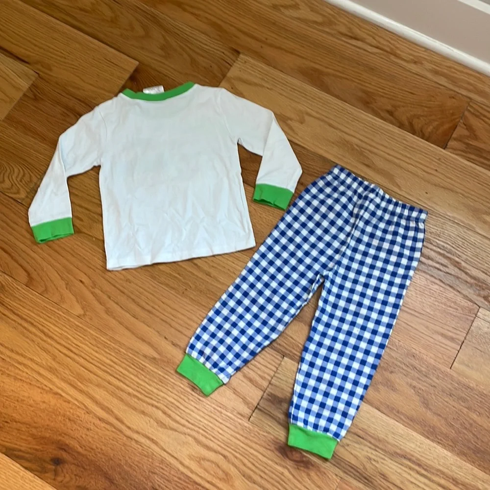 Classic Whimsy boys Pumpkin / fall pajama set. - Picture 6 of 6